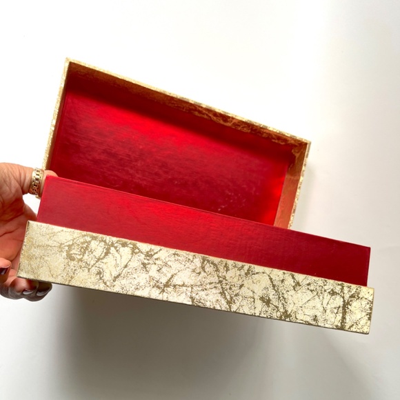 Large Japanese Gold Foil Red Satin Storage Box - Picture 5 of 7